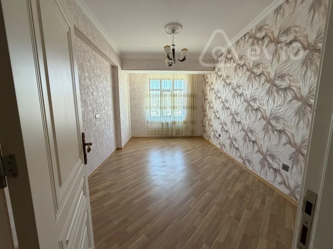 3 otaqlı mənzil, 110 m², Dənizkənarı küçəsi — kirayə — Bakı