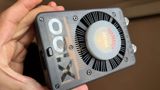 Zhiyun Molus X100 LED işıq, akkumulyatorla Zhiyun Molus X100 çəkiliş — Эмиль Аллахвердиев