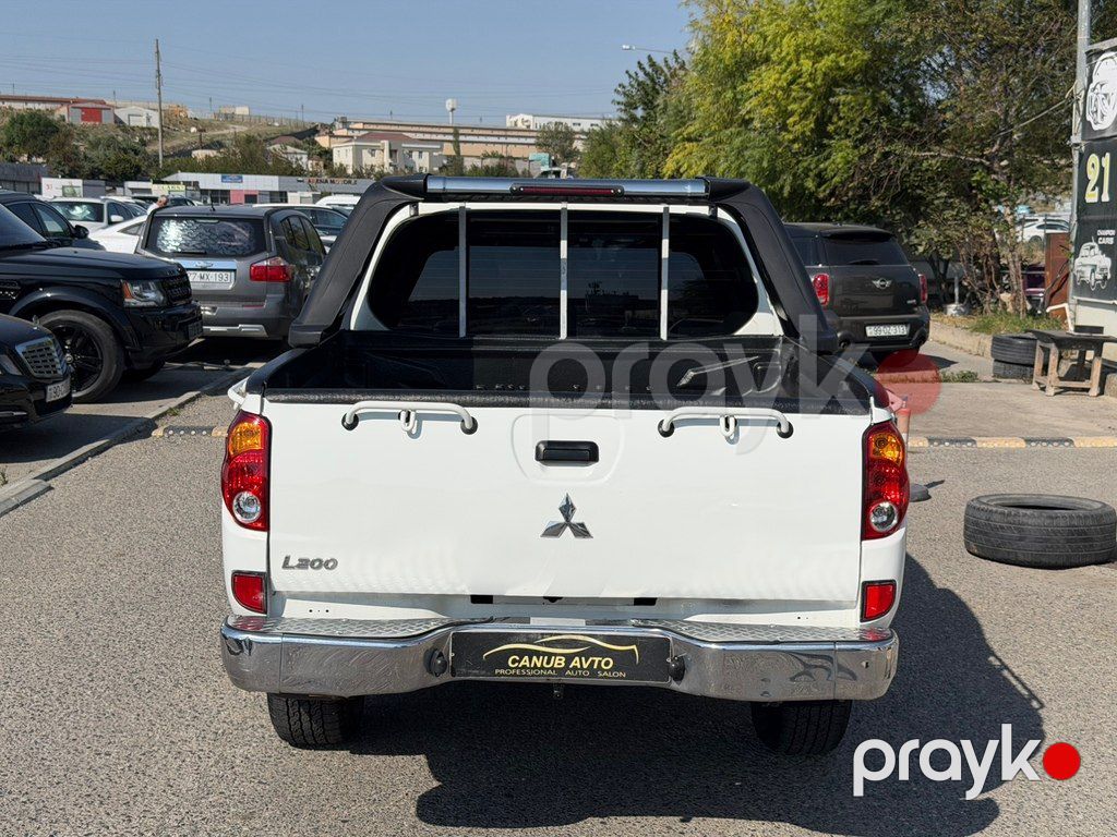 Mitsubishi L200, 2.5 L, 2015 il, 180 000 km — Avtomobillər, Bakı (6)