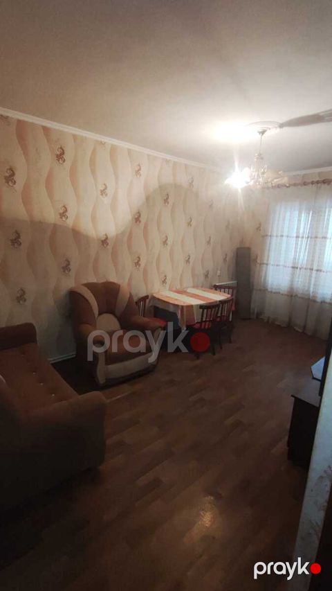 Satılır 3 otaqlı köhnə tikili 80 m² — Bakı