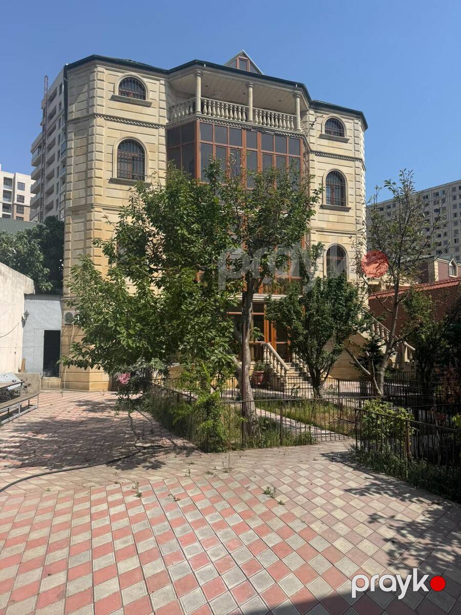 Satılır 8 otaqlı həyət evi/bağ evi 450 m² — Ev, villa, Bakı (3)