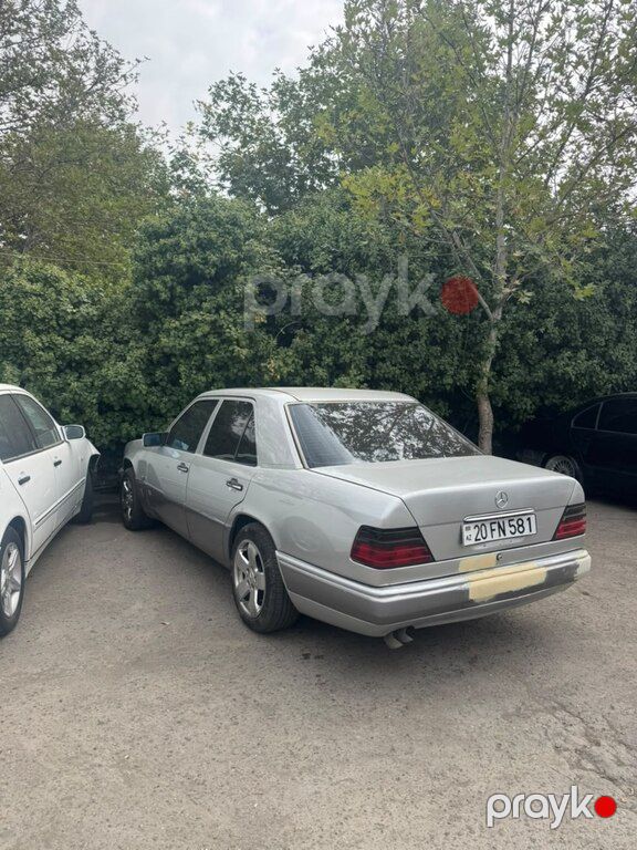 Mercedes 320 E, 3.2 L, 1993 il, 420 000 km — Avtomobillər, Gəncə (10)