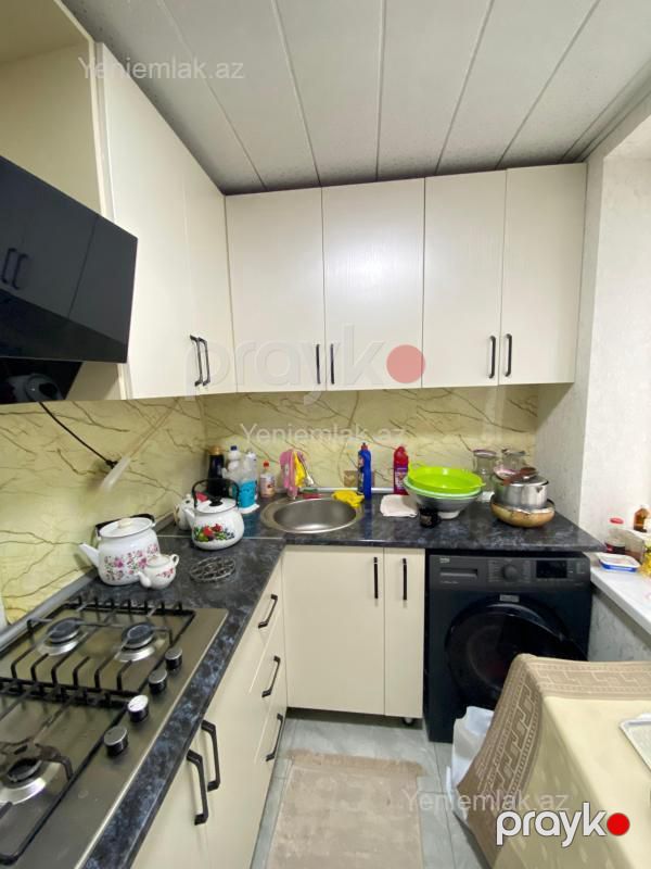 Satılır 2 otaqlı Bina evi menzil (Köhnə tikili), 68 m², 1-ci mikrorayon — Mənzil, Sumqayıt (9)