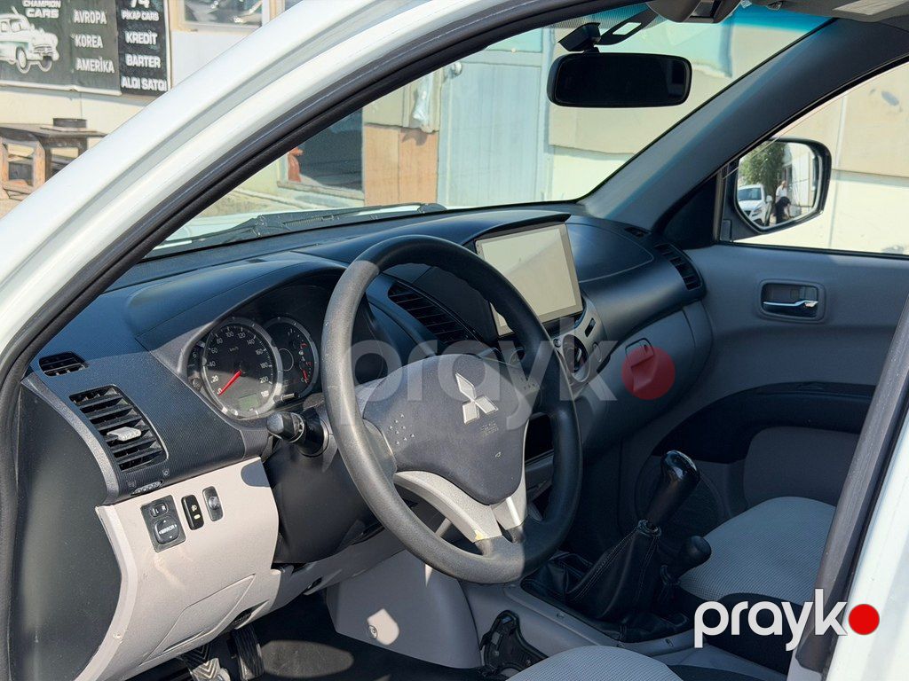 Mitsubishi L200, 2.5 L, 2015 il, 180 000 km — Avtomobillər, Bakı (10)