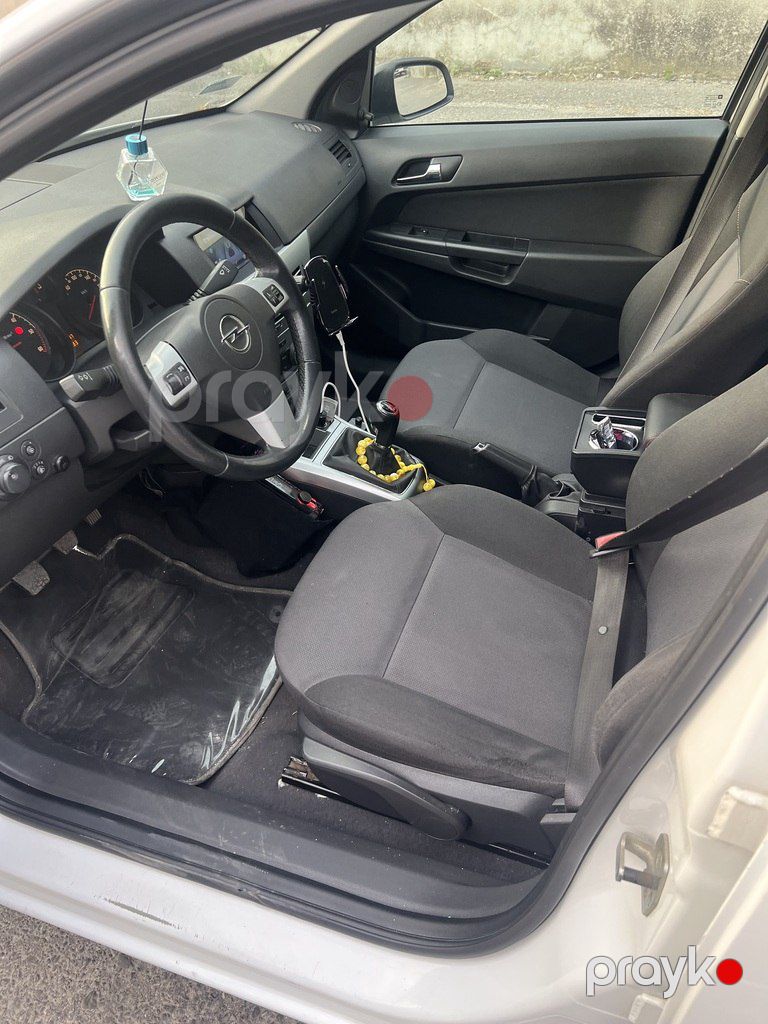 Opel Astra, 1.3 L, 2010 il, 258 700 km — Avtomobillər, Şəki (7)