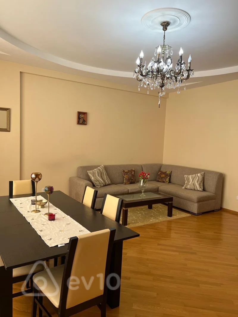 4 otaqlı mənzil, 170 m², Türkiyə Səfirliyinin yaxınlığı — kirayə — Bakı