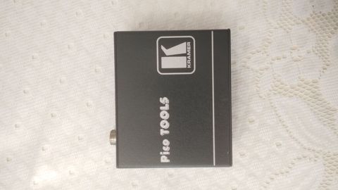 Kramer Pico Tools PT-571 – HDMI Line Transmitter Məhsul təsviri — Video kabellər və adapterlər
