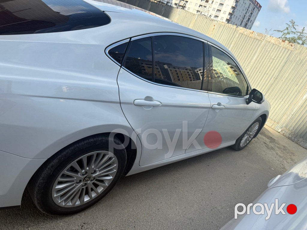 Toyota Camry, 2.5 L, 1.6 kWh, 2024 il, 65 000 km — Avtomobillər, Bakı (3)