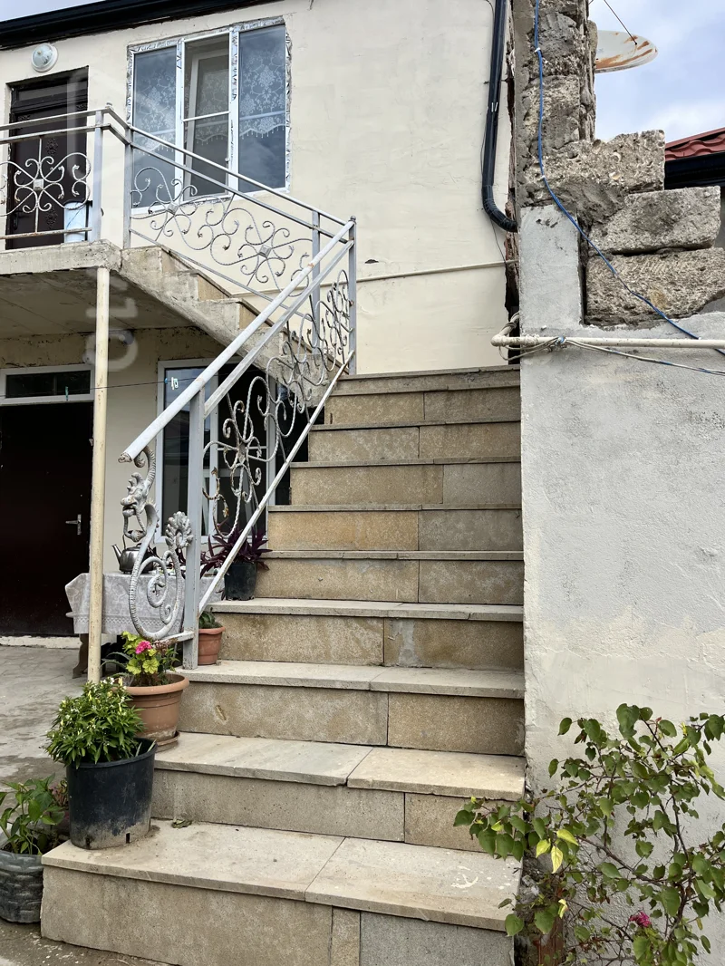 5 otaqlı həyət evi, 196 m², Bakı Şəhəri Xətai rayonu Zığ Zeytun Küçəsi ev 43 — Ev, villa, Bakı (2)