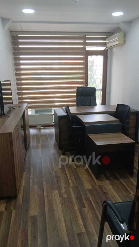 İcarəyə verilir 4 otaqlı ofis 85 m² — Bakı