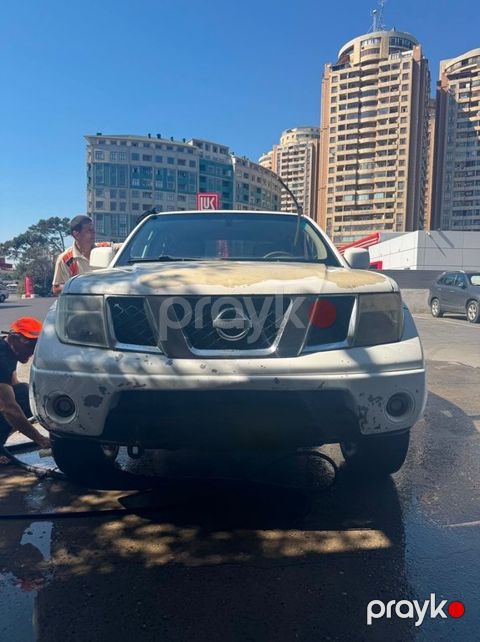 Nissan Navara, 2.5 L, 2013 il, 405 639 km — Bakı