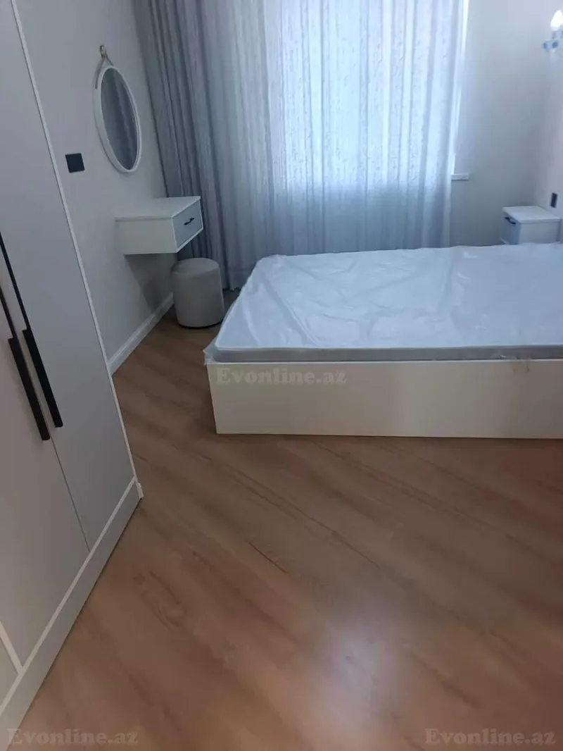 Satılır 2 otaqlı Mənzil Köhnə tikili 62 m² Bakı, Nərimanov r — Mənzil, Bakı (3)