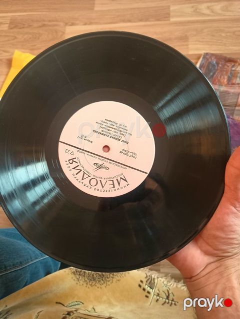 Vinil plastinka – Tükəzban Ismayilova .Zeynab Xanlarova. yaxsi — Bakı