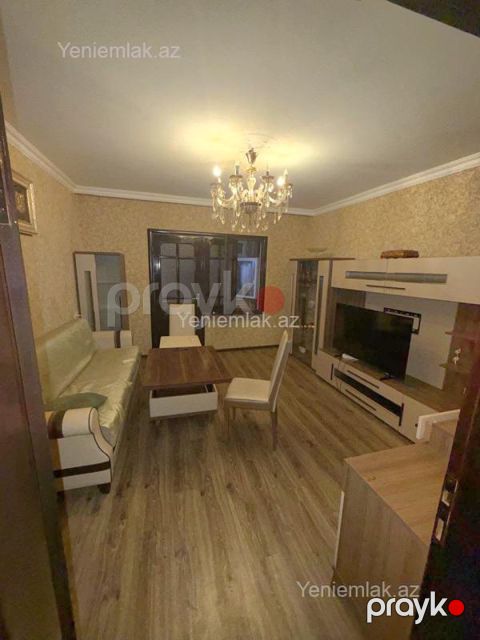 Satılır 3 otaqlı Bina evi menzil (Köhnə tikili), 77 m², 18-ci mikrorayon — Sumqayıt