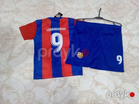Futbol forması dəsti "Lewandowskı N9" — Bakı