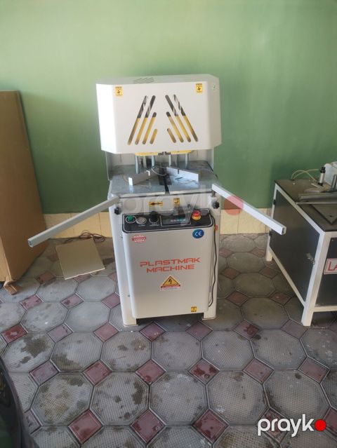 Plastmak Machıne – PVC/Alüminium profillər üçün iki başlı künc presi — Bakı