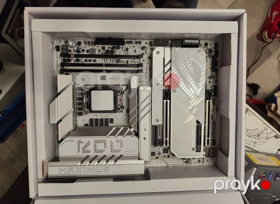 Ana plata asus ROG Maxımus Z890 Apex — Kompüterlər və noutbuklar, Bakı (2)