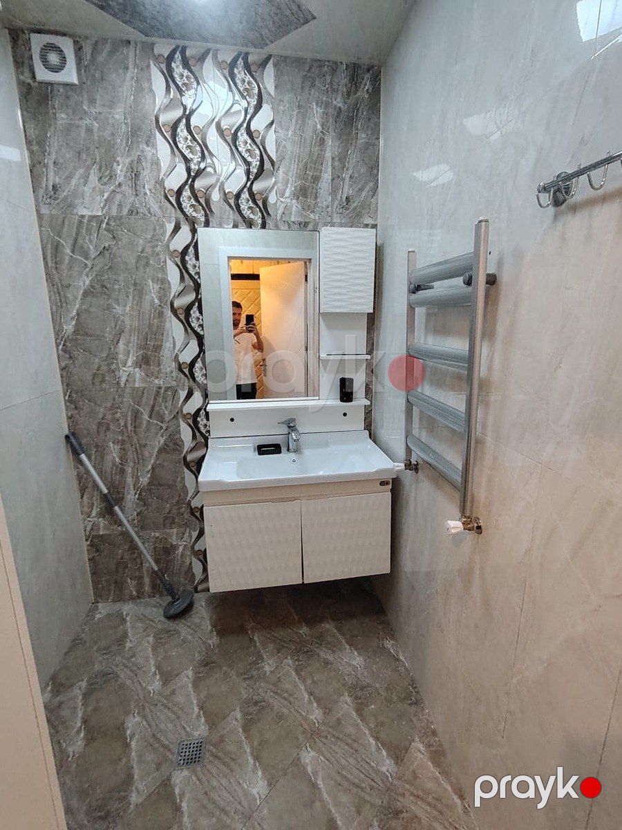 Satılır 2 otaqlı köhnə tikili 50 m² — Mənzil, Bakı (9)