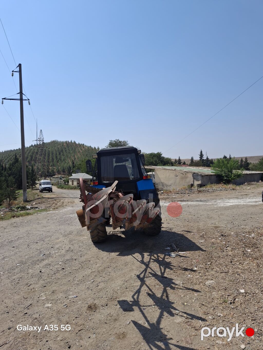Salam idiyal vəziyətdədi təkərləri Əla vəziyətdədi şəkildə necə varsa — Traktorlar, Horadiz (3)