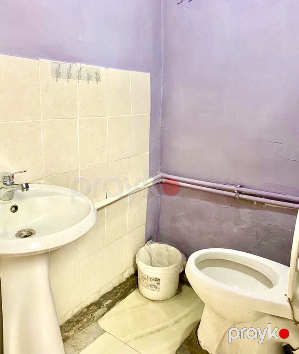 Orta temirli heyet evidi astanofkaya yaxin evdi. ev yalniz xanimlara — Mənzil, Bakı (8)