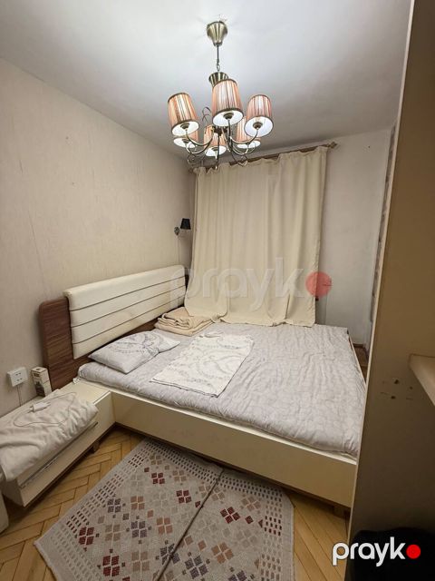 İcarəyə verilir 3 otaqlı köhnə tikili 75 m² — Bakı
