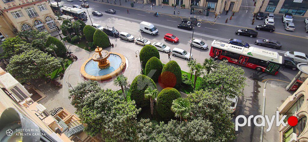 Satılır 4 otaqlı köhnə tikili 192 m² — Mənzil, Bakı (6)