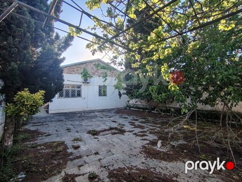 Satılır 4 otaqlı həyət evi/bağ evi 150 m² — Bakı