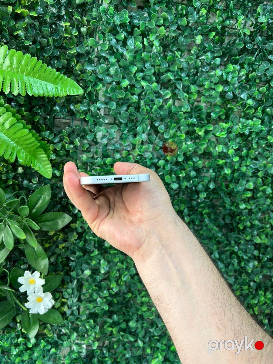 Apple iPhone 16 White 128GB/8GB — Smartfonlar, Bakı (4)