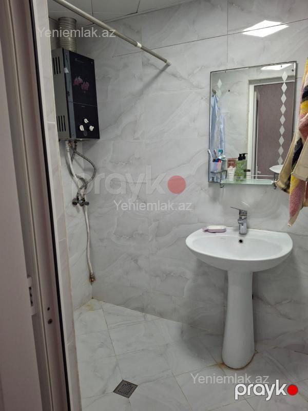 Satılır 4 otaqlı Bina evi menzil (Köhnə tikili), 100 m², Sabunçu rayonu — Mənzil, Bakı (12)