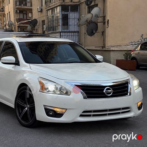 Nissan Altima, 2.5 L, 2014 il, 186 000 km — Bakı