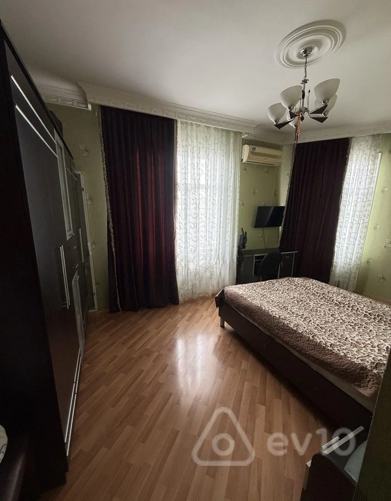 3 otaqlı mənzil, 135 m², M.Hadi küç — Mənzil, Bakı (8)