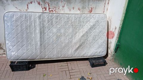 1 neferlik Yataq döşəyi satilir. Real alicilar zeng etsin. Unvan Baki — Bakı