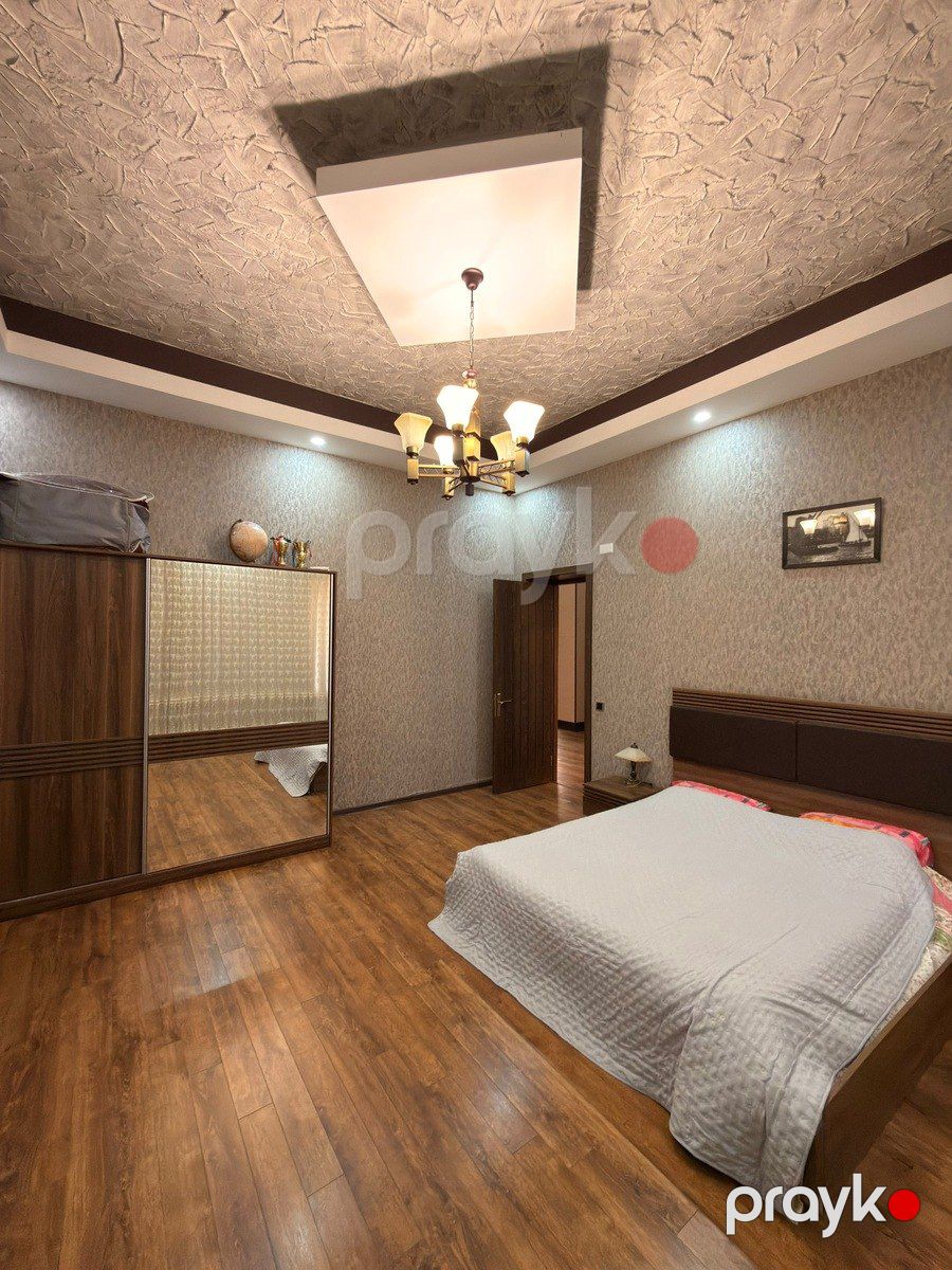Satılır 5 otaqlı həyət evi/bağ evi 250 m² — Ev, villa, Bakı (12)