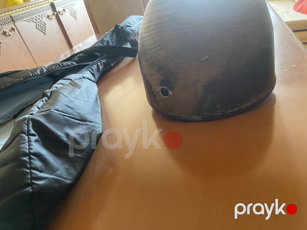 Qedimi sazdi usta temirine ehtiyaci var xirda islere — Gitarlar və digər simli alətlər, Bakı (2)