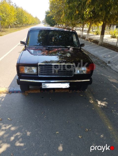 Lada (VAZ) 2107, 1.7 L, 2011 il, 144 000 km — İmişli