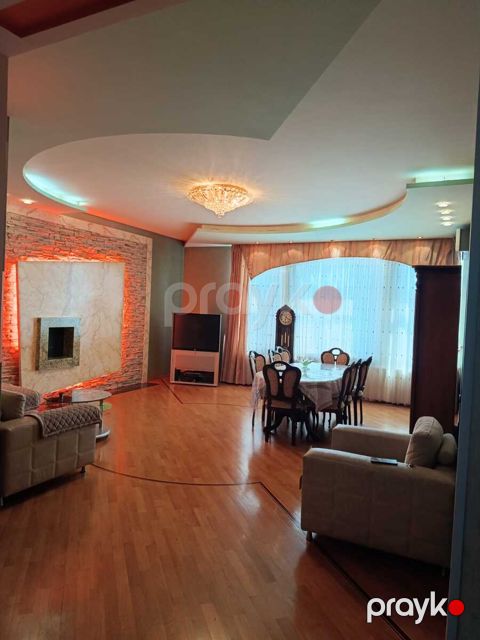 Satılır 4 otaqlı yeni tikili 175 m² — Bakı