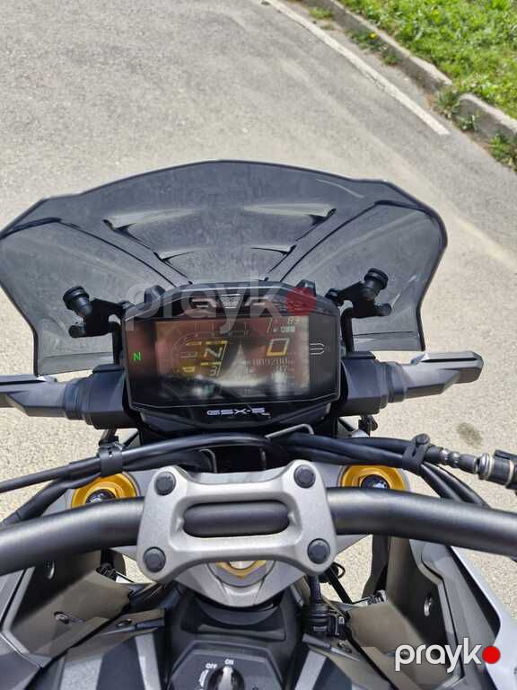 Suzuki GSX-S1000, 1000 sm3, 2024 il, 9 200 km — Motosikletlər, Bakı (7)