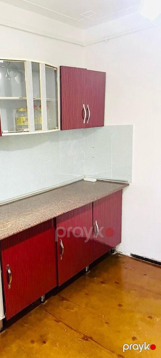 İcarəyə verilir 3 otaqlı köhnə tikili 75 m² — Mənzil, Bakı (8)