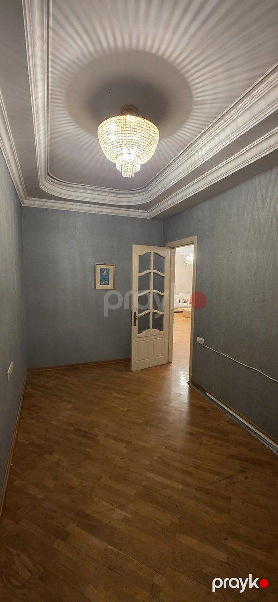 İcarəyə verilir 5 otaqlı köhnə tikili 120 m² — Mənzil, Bakı (10)