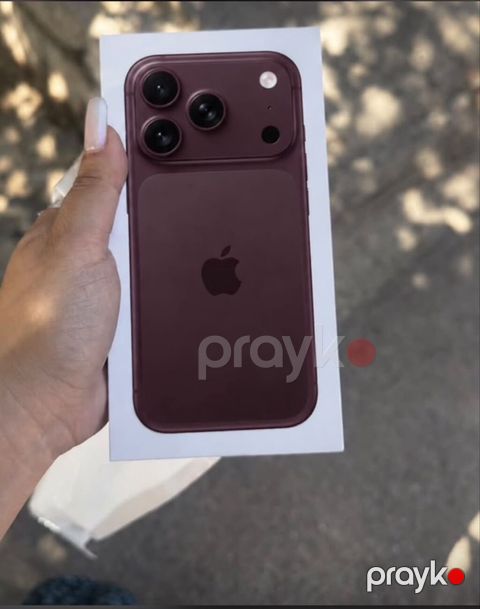 IPhone 18 Pro, 256 GB, Bordo, Simsiz şarj — Yardımlı