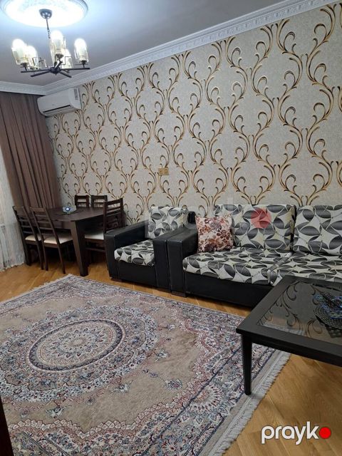 İcarəyə verilir 3 otaqlı köhnə tikili 88 m² — Bakı