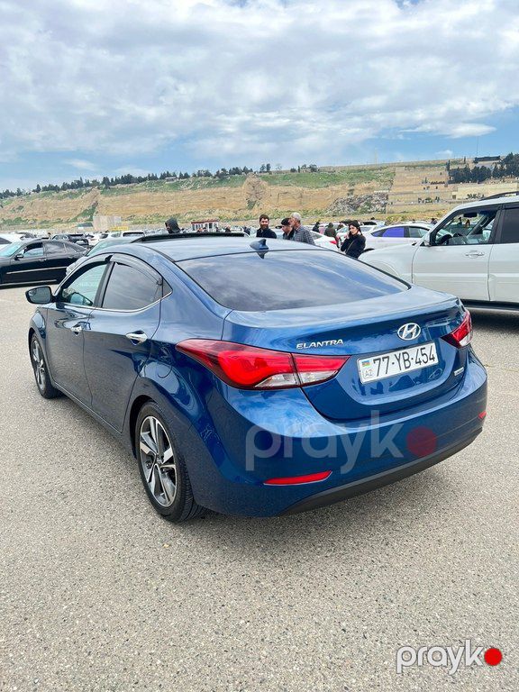 Hyundai Elantra, 1.8 L, 2015 il, 139 691 km — Avtomobillər, Bakı (2)