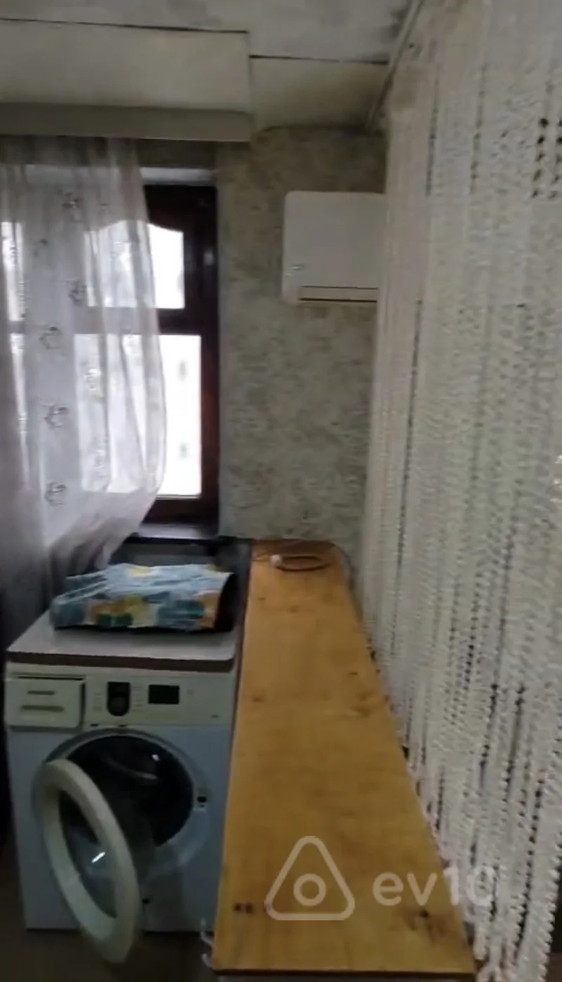 1 otaqlı həyət evi, 40 m², Yasamal — kirayə — Ev, villa, Bakı (3)