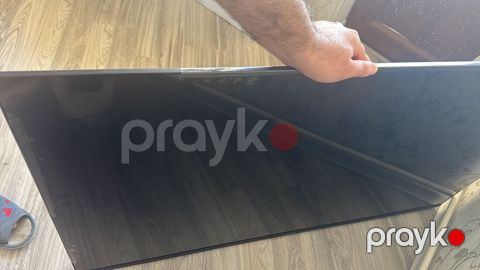 LED TV – böyük ekran - Korpus: nazik çərçivəli, qara rəng - Panel — Sumqayıt