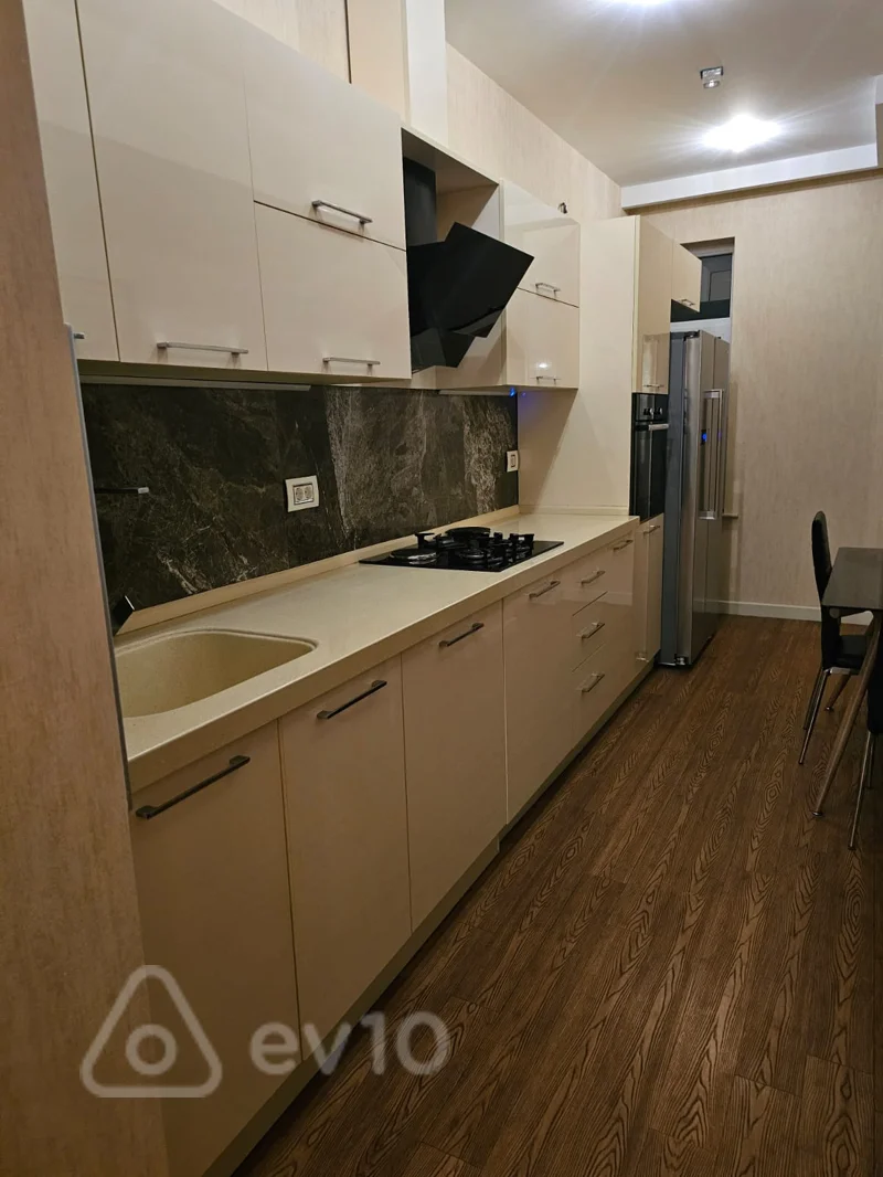 3 otaqlı mənzil, 110 m², Abbasqulu Abbaszadə — kirayə — Mənzil, Bakı (5)