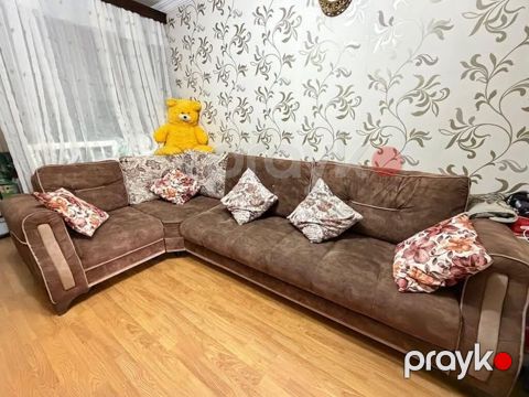 Kunc divan satilir. Qiymet 300 azn.Bazalidir. Ölcu 3m*1.8 Unvan — Qobu