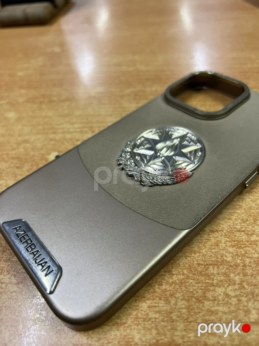 Aksesuarlı telefon örtüyü 16 pro max ucundu.Satilanda elan silinecek — Digər, Bakı (4)