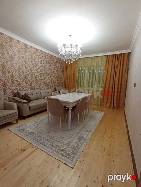 Satılır 3 otaqlı həyət evi/bağ evi 130 m² — Bakı