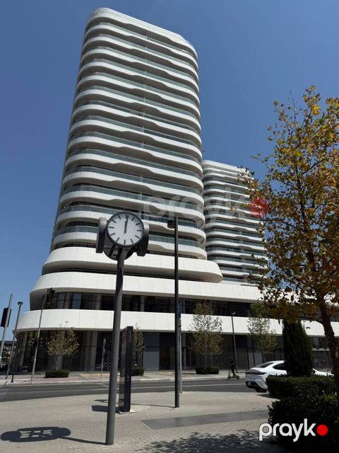 Satılır 2 otaqlı yeni tikili 82 m² — Bakı
