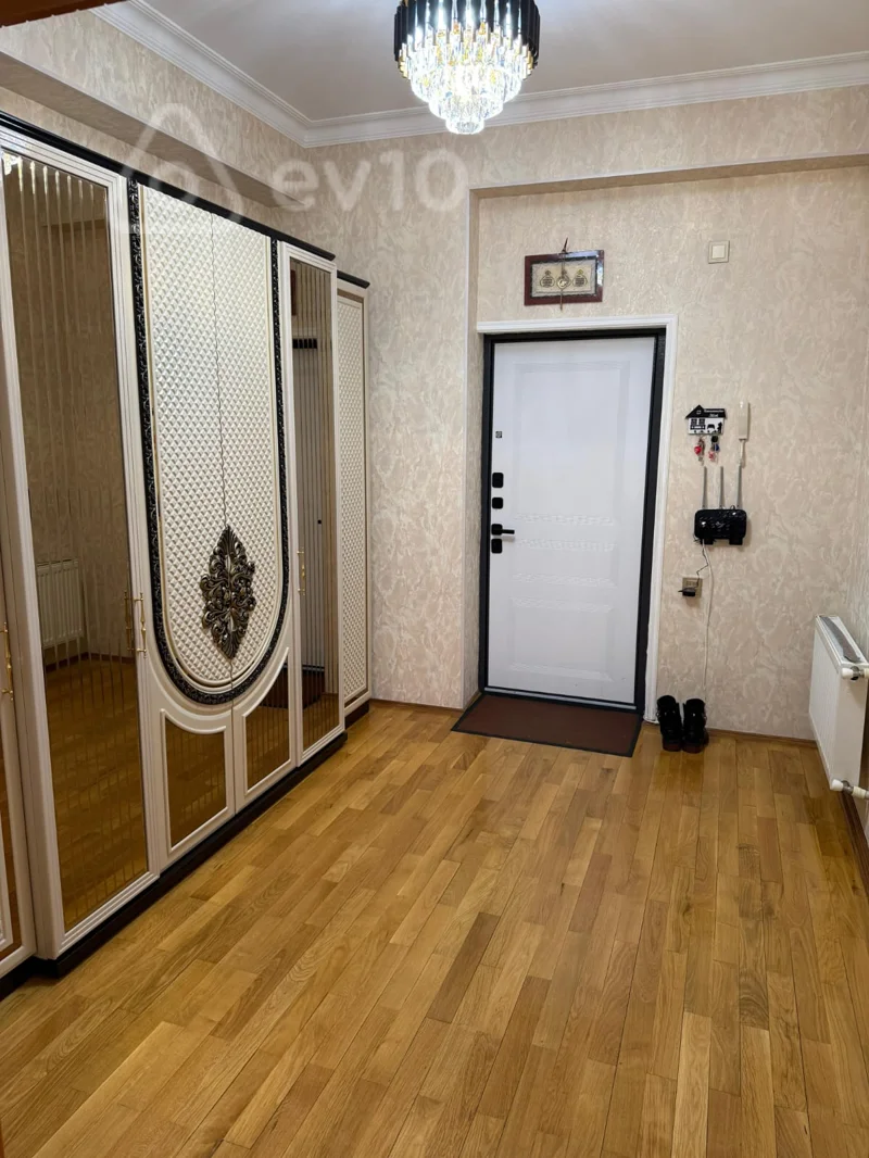 2 otaqlı mənzil, 100 m², 28 May küçəsi — Mənzil, Bakı (12)